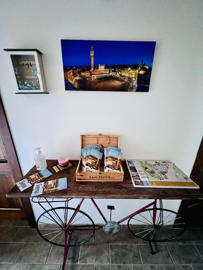 Podere La Miniera Relax & Food Siena Exterior photo